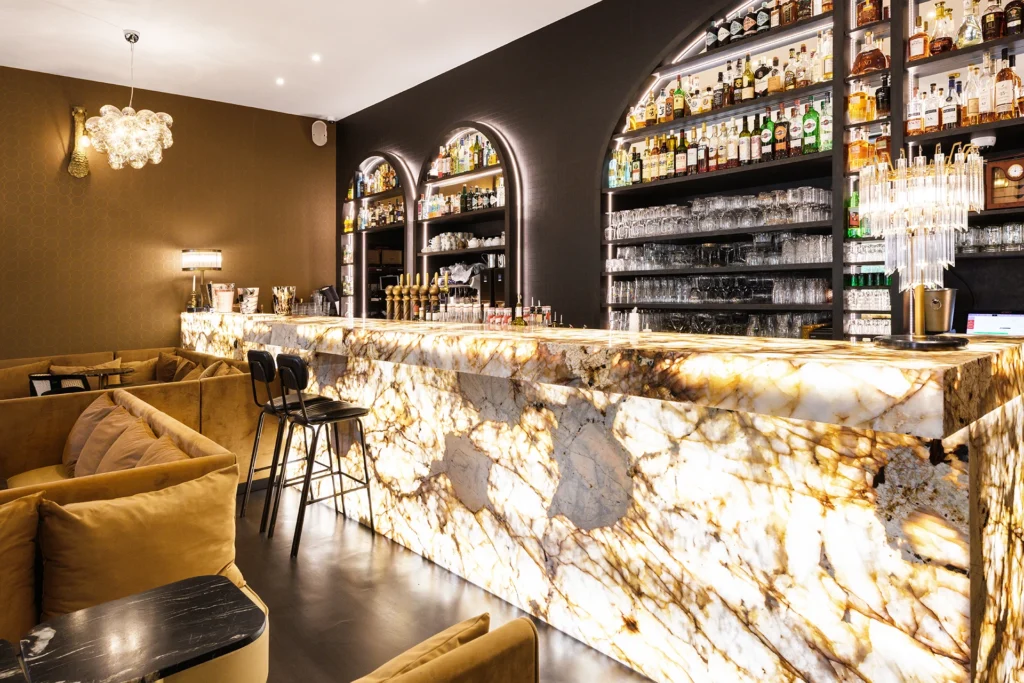 Café Bancel à Valence rénové par Atelier TDR