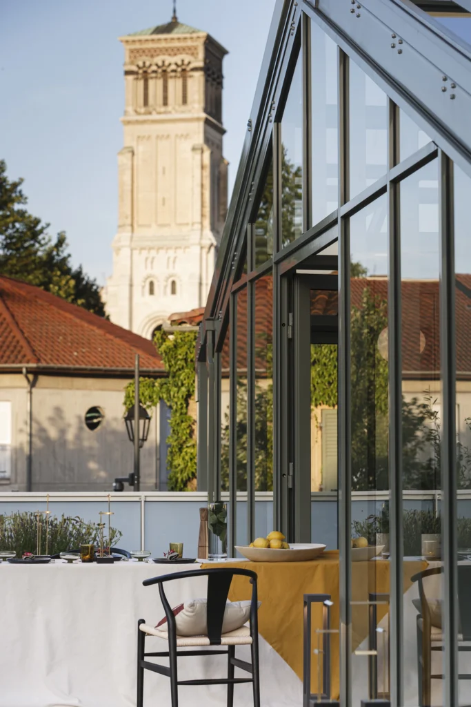 Siège du Groupe Valotel à Valence – architecture et réhabilitation par Atelier TDR