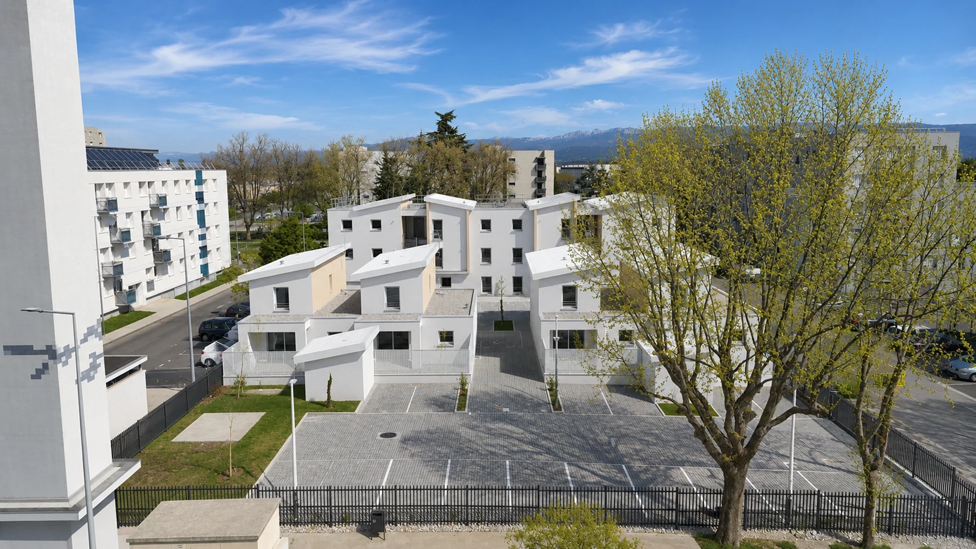 Résidence Rue Ader à Valence – logements collectifs contemporains conçus par Atelier TDR